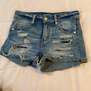 Distressed women jean shorts